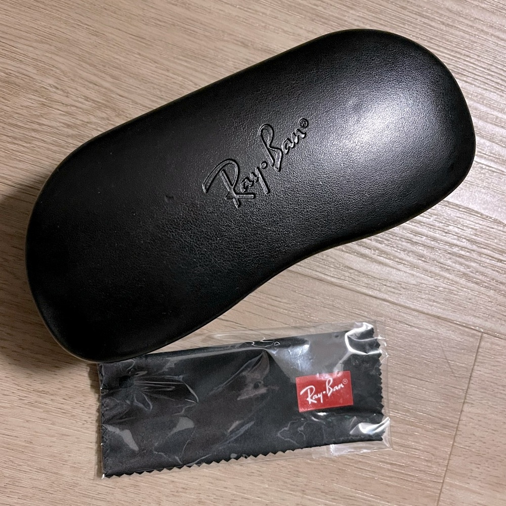 Ray-ban Case 😎
